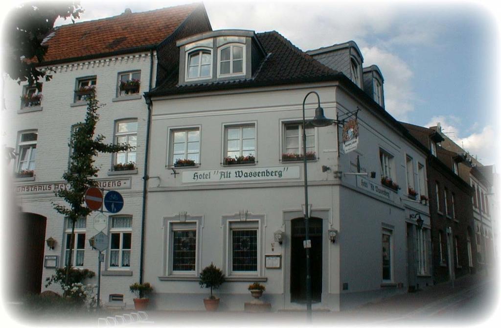 Hotel Alt Wassenberg Esterno foto